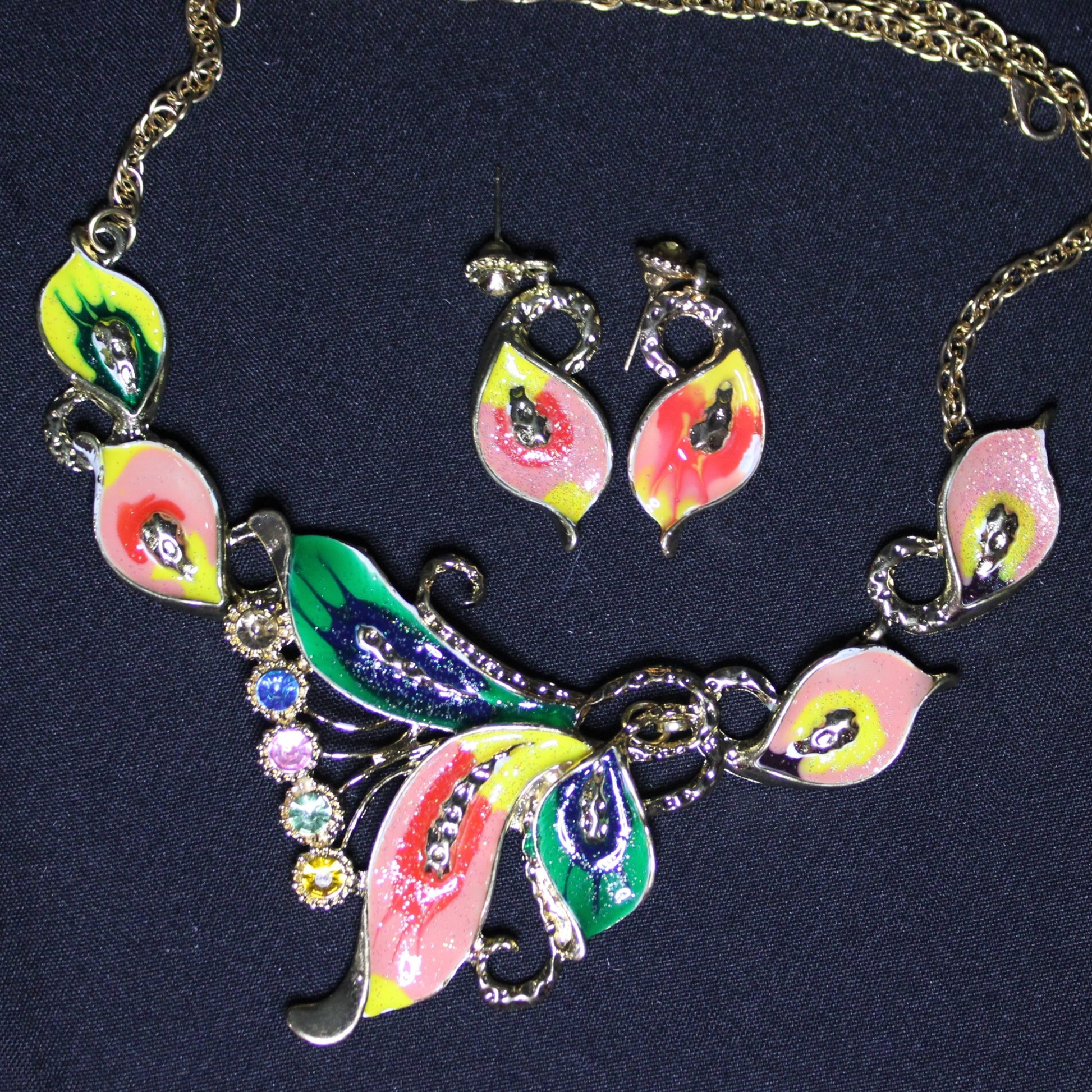 Multicolored Butterfly Leaf Set image 0