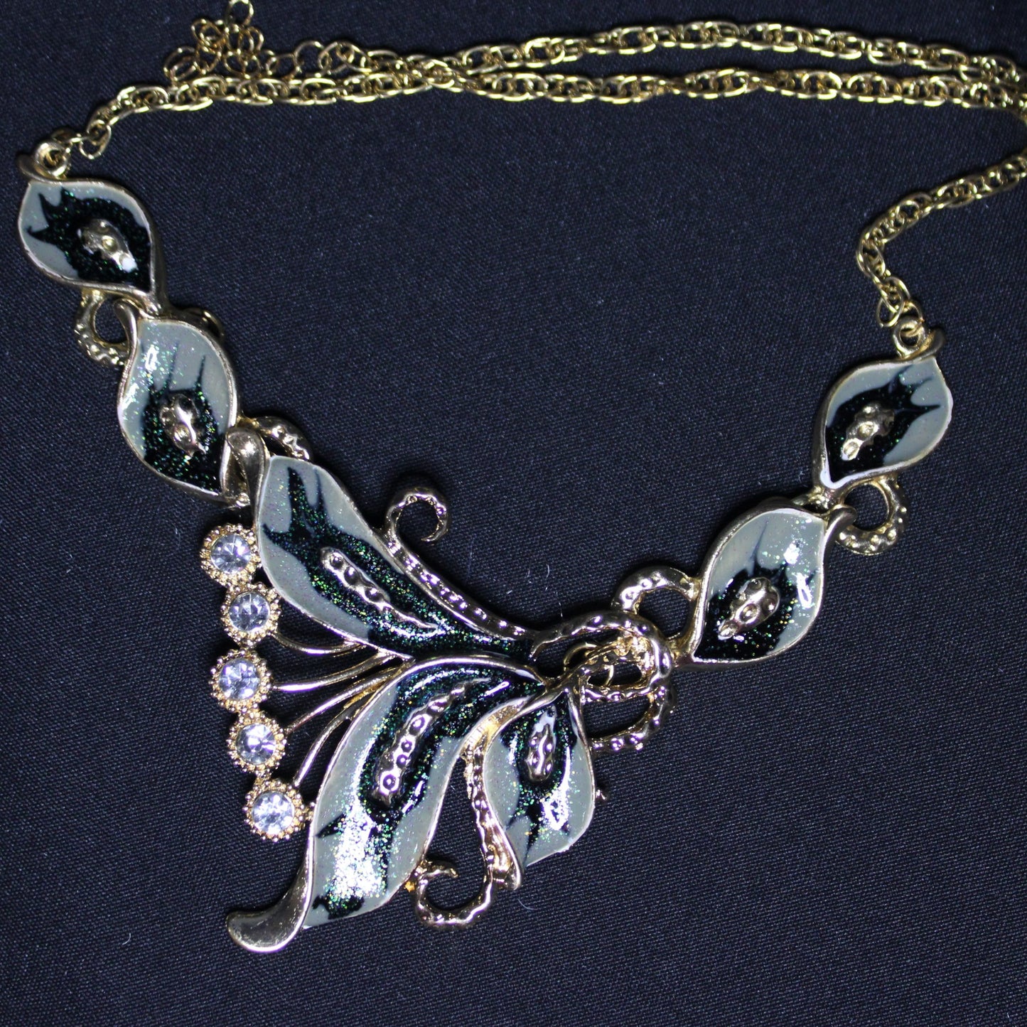 Multicolored Butterfly Leaf Set image 4