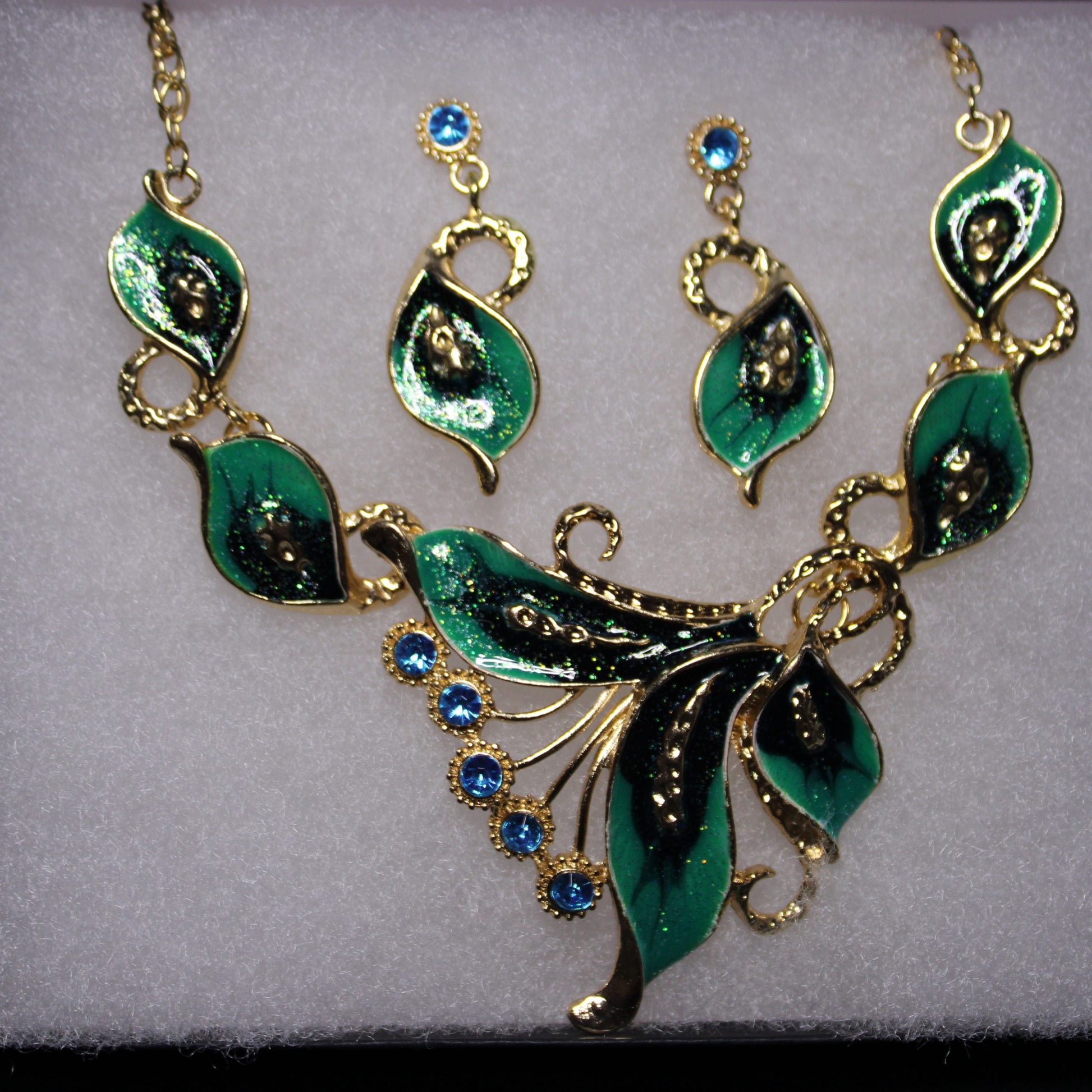 Multicolored Butterfly Leaf Set image 12