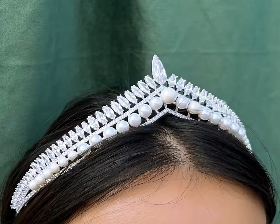 Diamond and Pearl (lab-created) Tiara