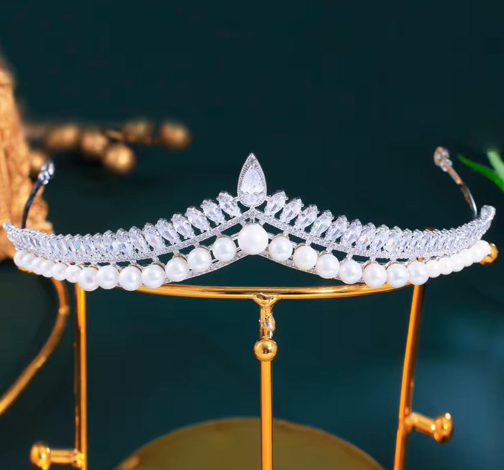 Diamond and Pearl (lab-created) Tiara