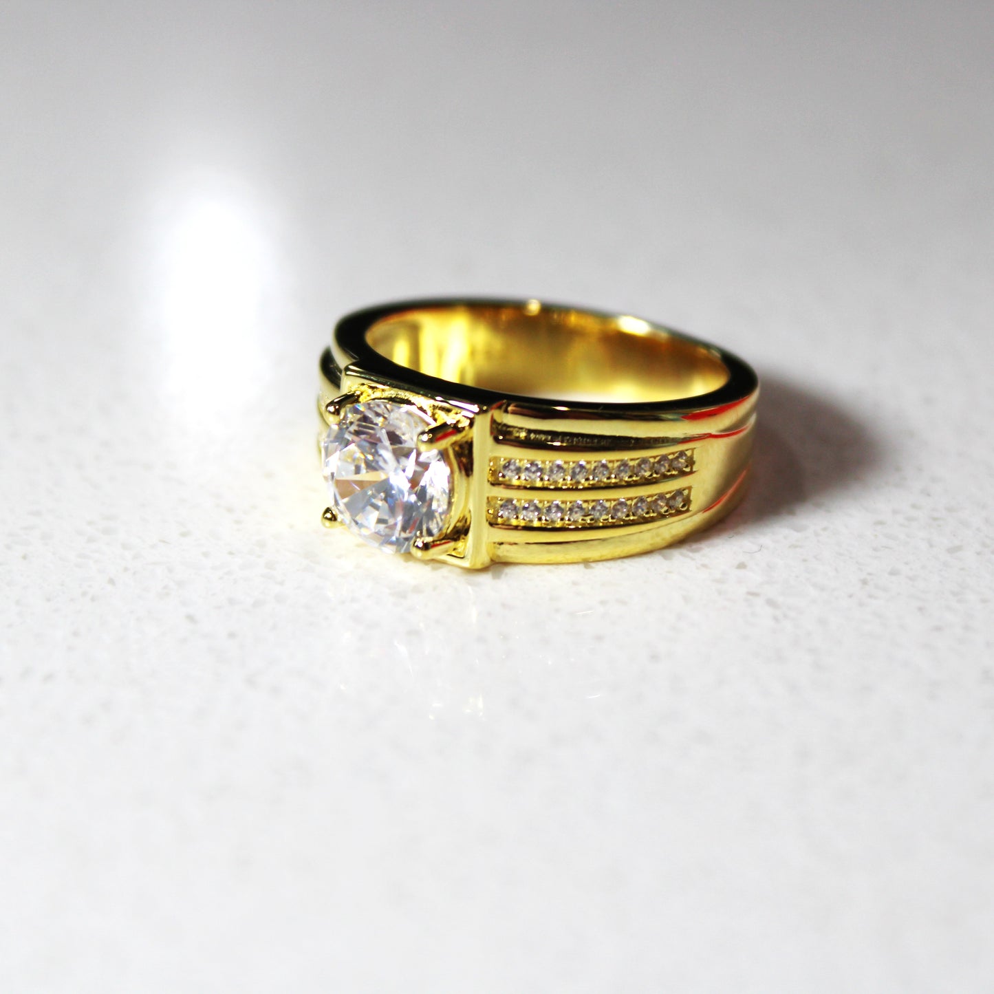 18k Gold-Plated .925 Sterling Silver Mens Round lab-created Diamond Ring
