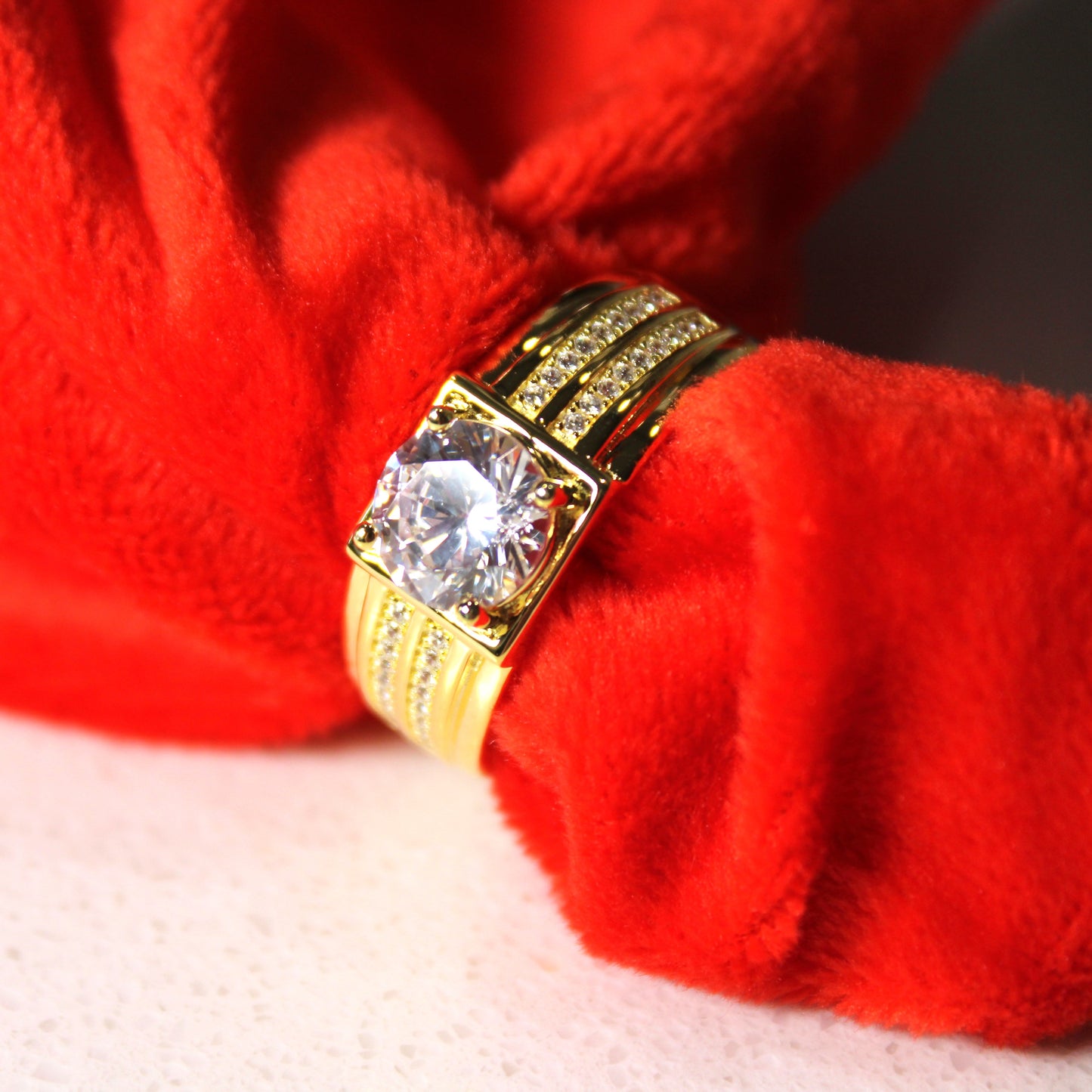 18k Gold-Plated .925 Sterling Silver Mens Round lab-created Diamond Ring