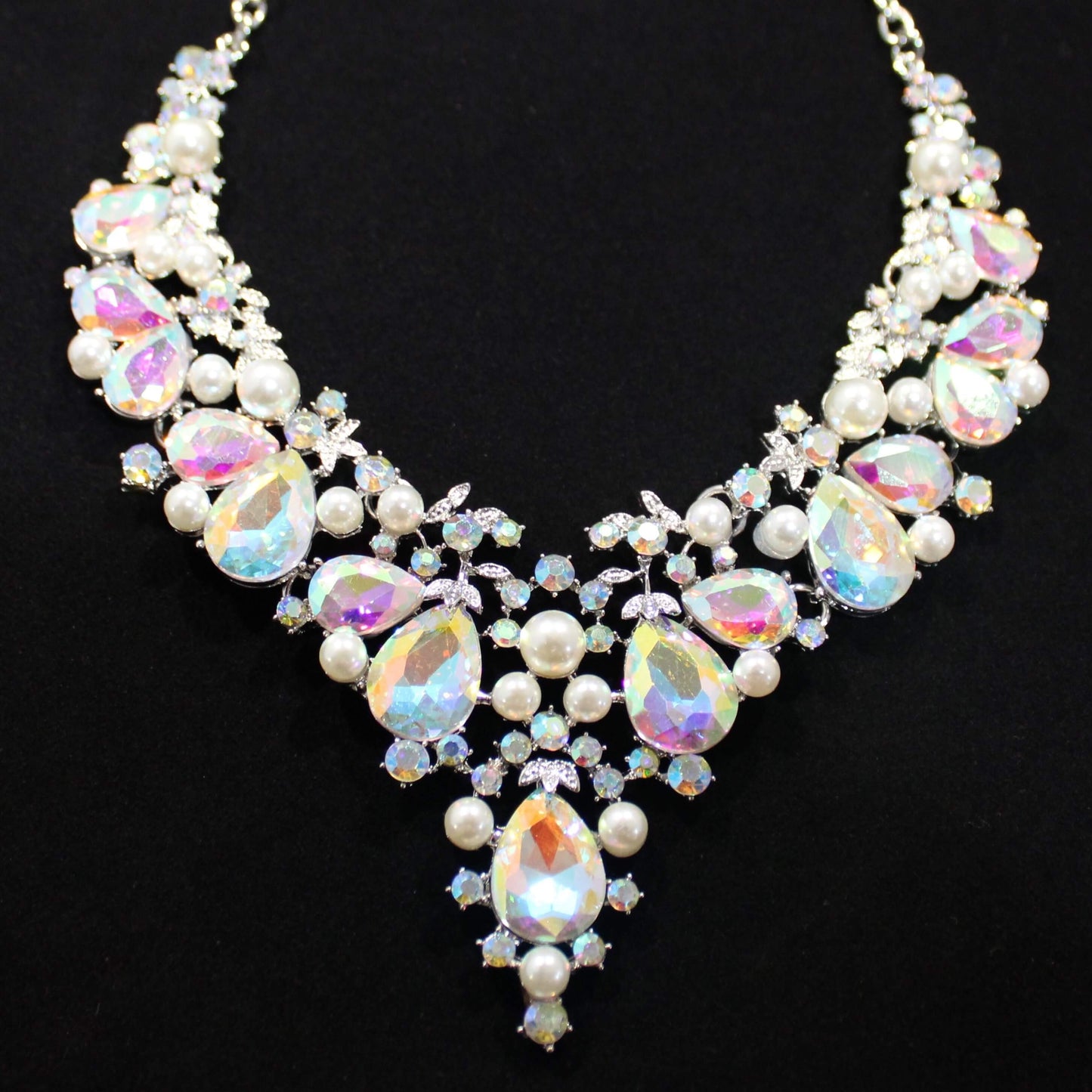 Anastasia: Pear Diamond and Pearl Iridescent Set