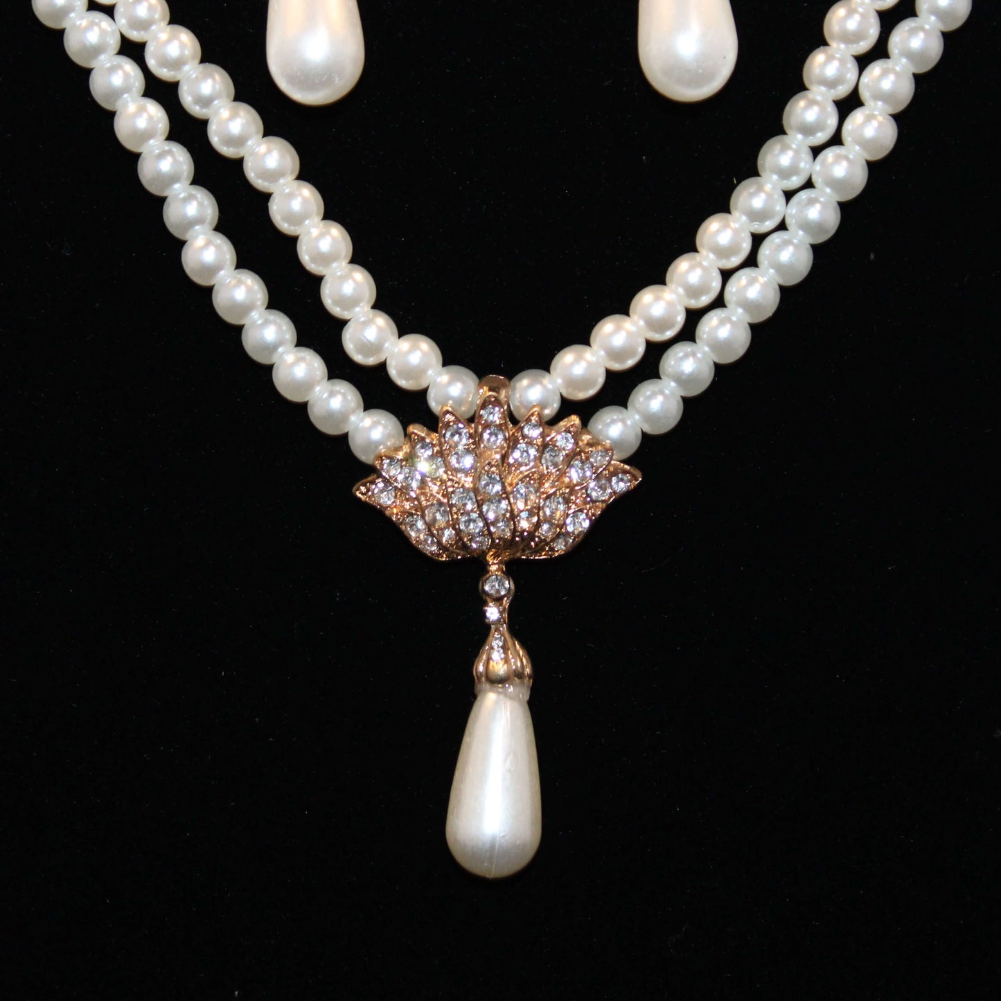 June: Pearls with Gold Feather Set