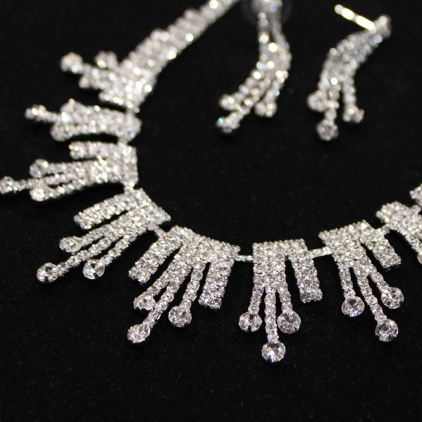 Alice: Square and Round Diamond Graduated Three Strand Set