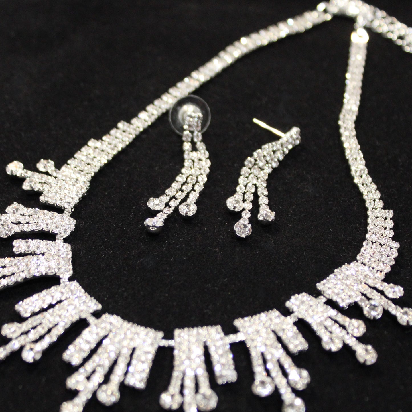 Alice: Square and Round Diamond Graduated Three Strand Set