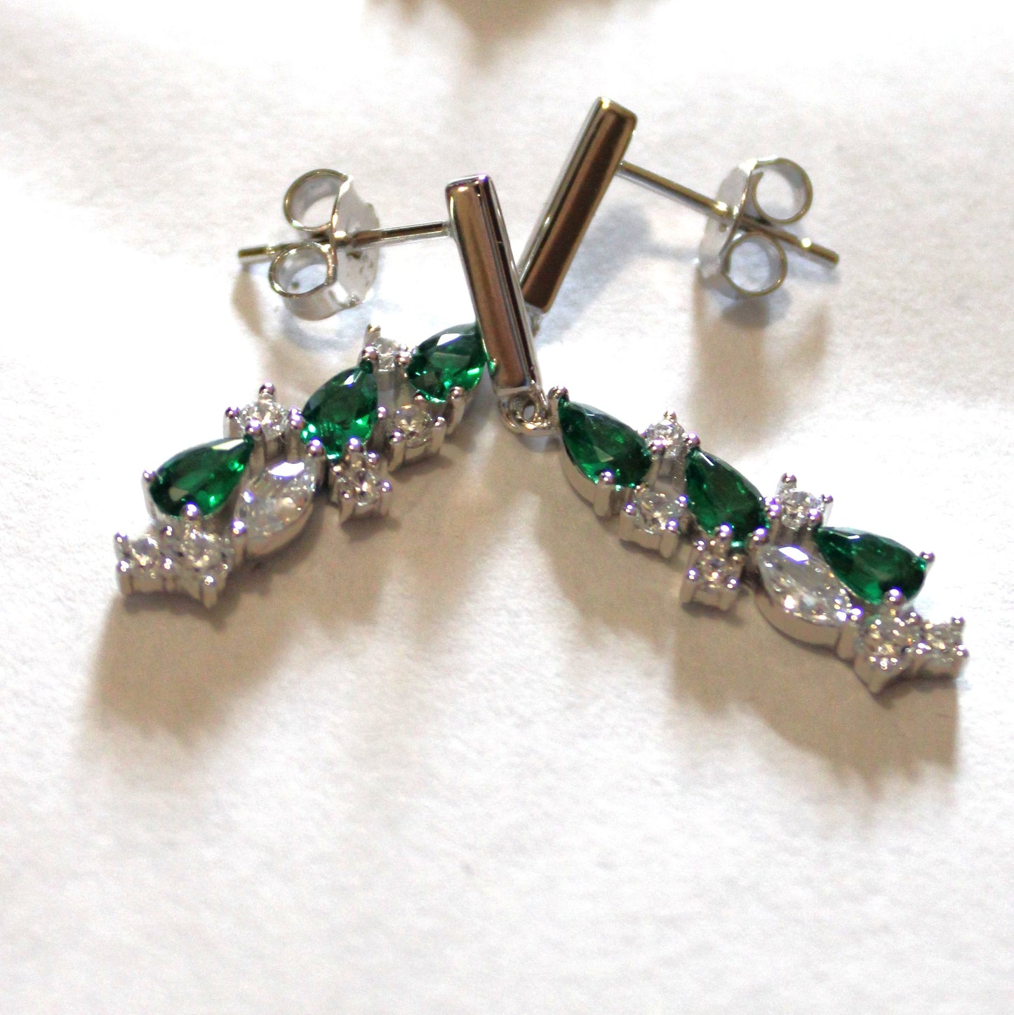 Wendy: Rhodium-plated .925 Sterling Emerald and Diamond Necklace