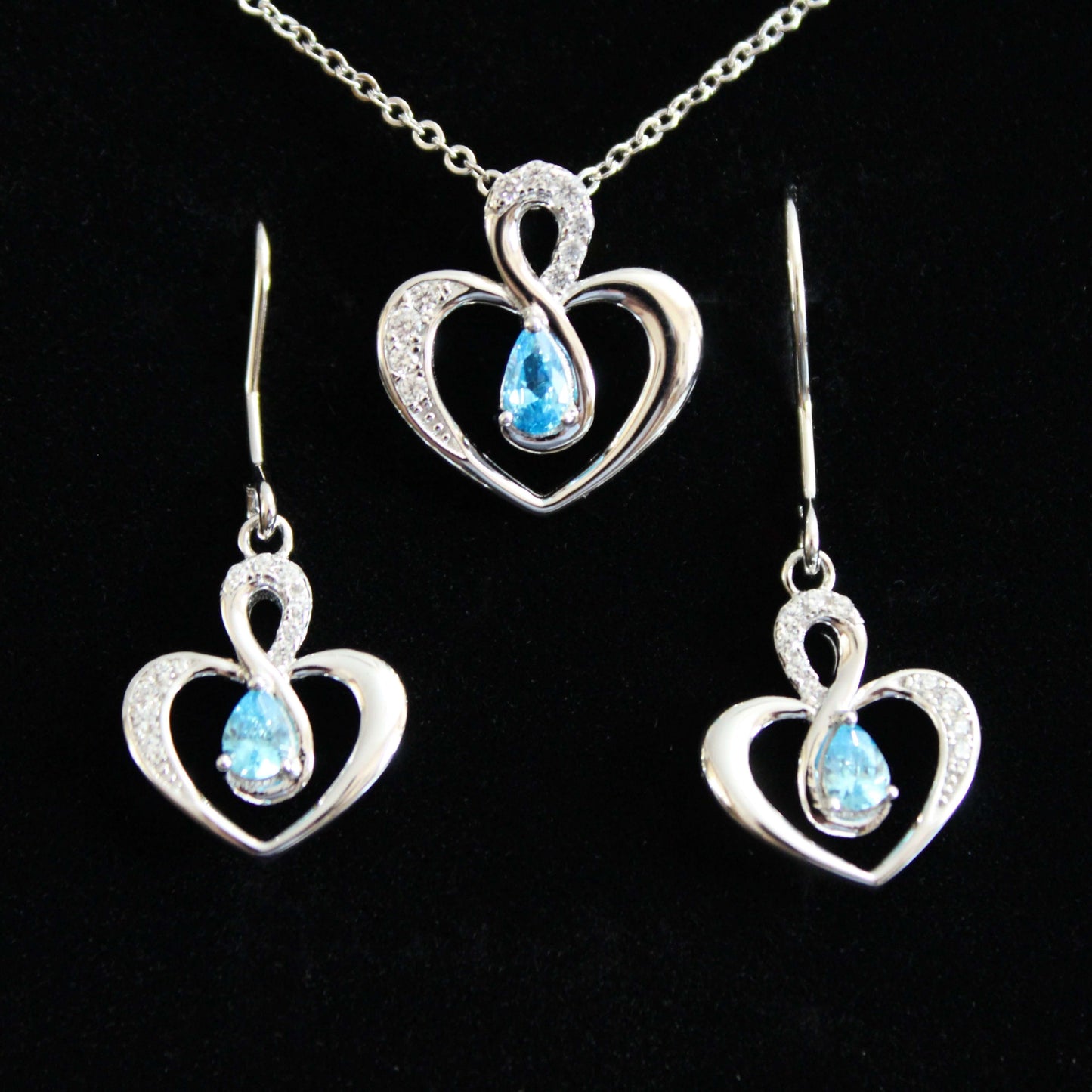 Elsie: Rhodium-plated .925 Sterling Blue Topaz Teardrop Heart Necklace