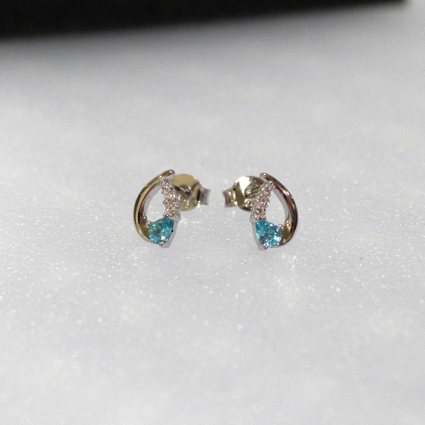 Nora: Rhodium-plated .925 Sterling Aquamarine Teardrop Earrings