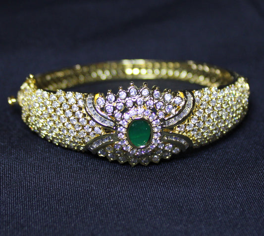 Renee: Single Stone Exchangeable Solitaire with Diamond Bangle