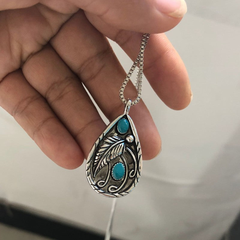 Teardrop Leaf and Blue Stone Silver-plated Necklace