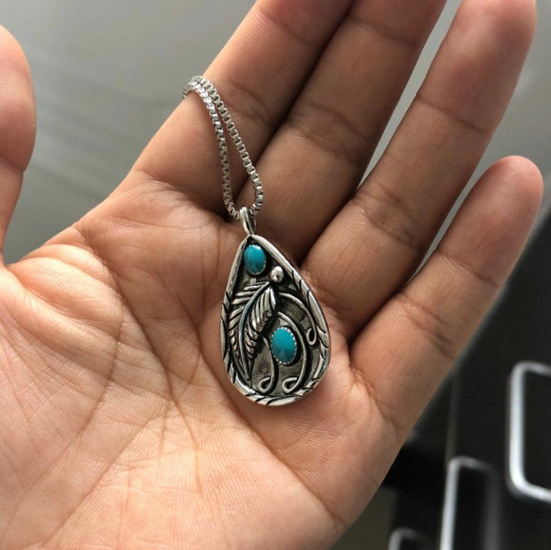 Teardrop Leaf and Blue Stone Silver-plated Necklace