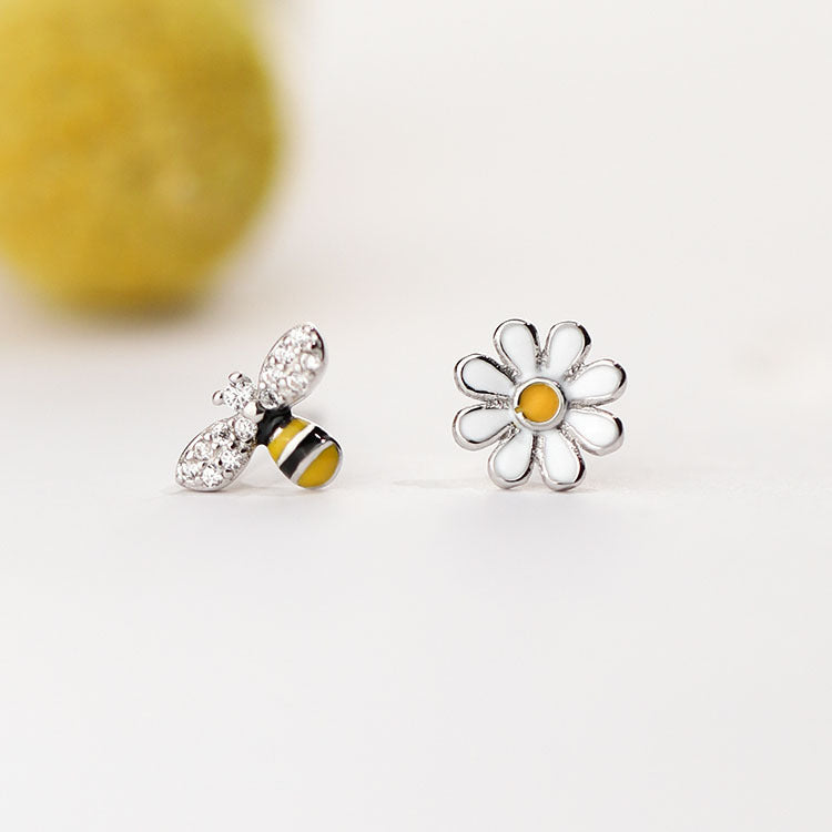 .925 Sterling Daisy and Bee Stud Earrings