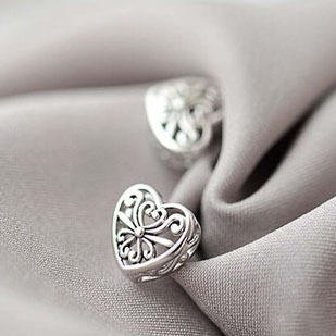 .925 Sterling Silver Filigree Heart Stud Earrings