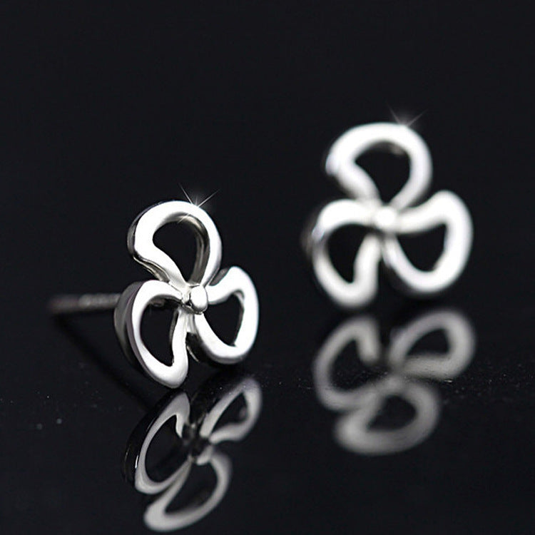.925 Sterling Clover Loop Stud Earrings